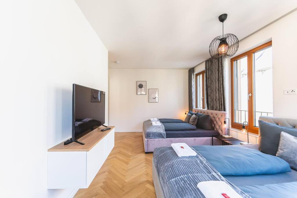 Tip! Erstklassiges 120 Qm Apartment Am Neumarkt Dresden Luaran gambar